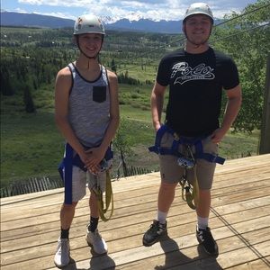 Meet your Posher, Logan